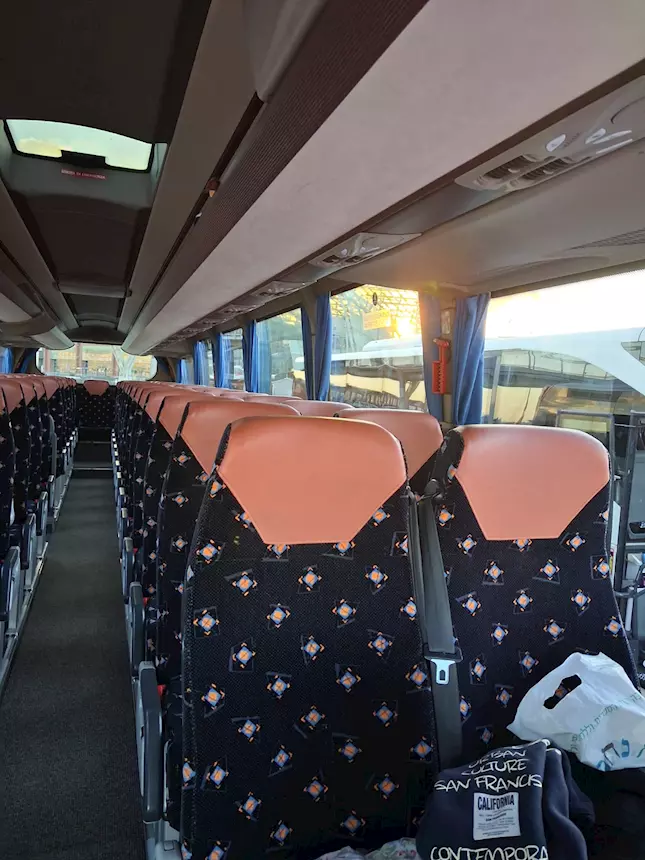 Foto 6Vendo magelys anno 2017 Euro 6 posti Iveco Km 0, cambio manuale