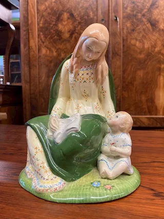 Scultura ceramica Ronzan anni 40 Ragazza con bambino.