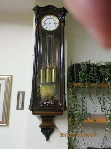 Raro orologio da parete