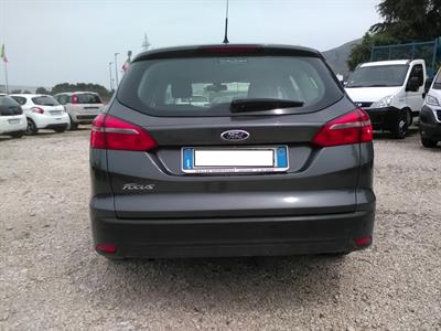 Ford Focus 1.5 TDI SW cambio automatico Anno 2016 Km 197000, full optional - Foto 5