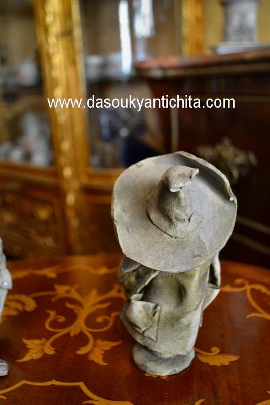 Coppia statuine anziani in terracotta firmate Caruso, in buone condizioni - Foto 9