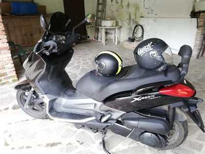 Yamaha Xmax 250