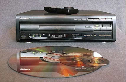 Pioneer Laser Disc CLD