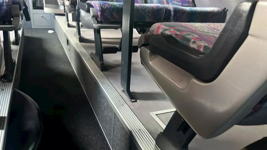 Foto 9Disponibile ricambi Marca Volvo b12 Km 0