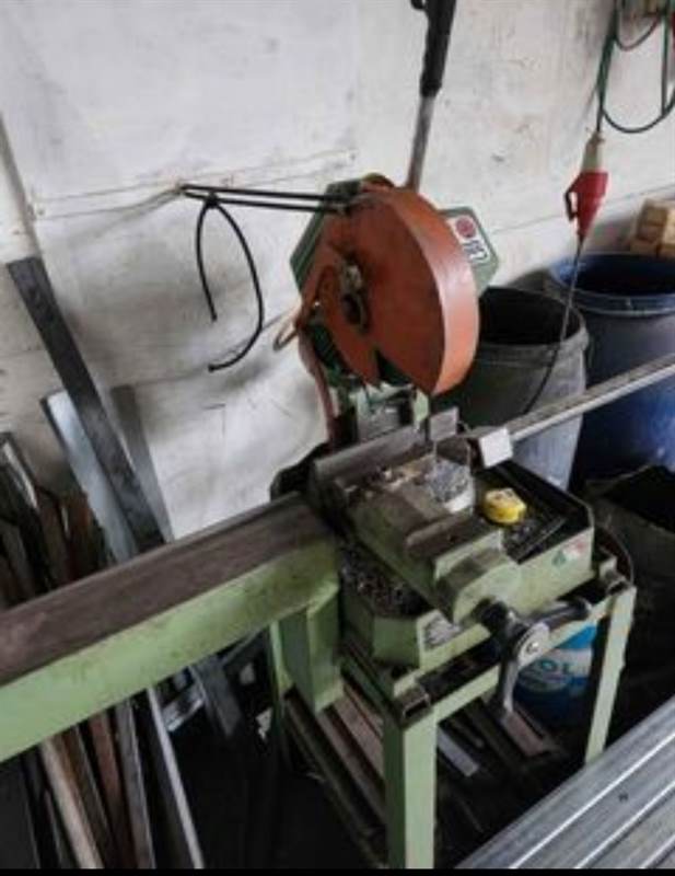 Troncatrice per ferro - Macchine Lavorazione Metalli a Pisa