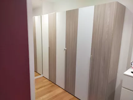 Armadio più 2 comodini