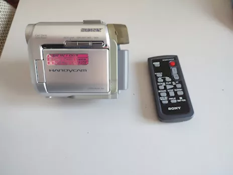 Videocamera Sony completa di tutto