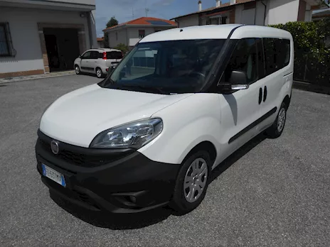 Fiat Doblò Autocarro 5 posti