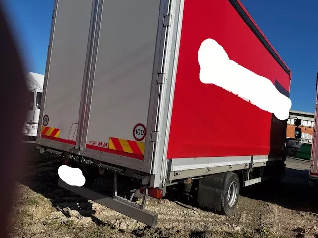 Foto 3 DAF LF 210 Centinato Anno 2022 Km 50000, cambio automatico