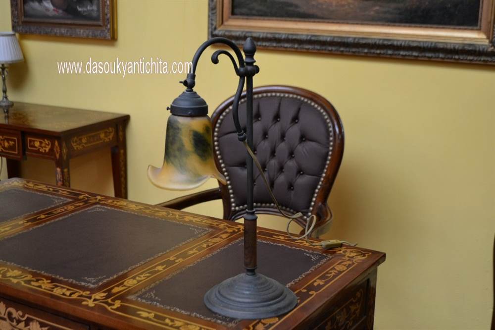 Lampada da tavolo industriale vintage Lampada da tavolo Steampunk Lampada da tavolo da comodino in stile rustico con tubo dell'acqua per la casa Sala studio Camera da letto Libreria Hotel Barn