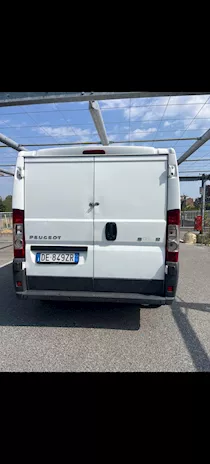 Peugeot Modello boxer Anno 2008 Km 350000 Euro 4 - Anteprima 3