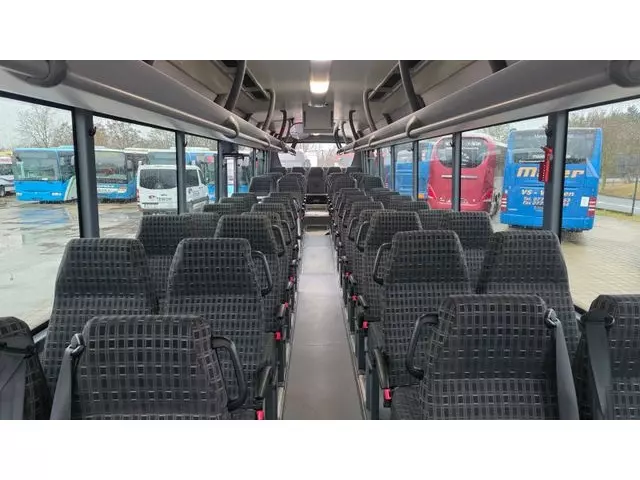 Foto 9Iveco Crossway H, cambio automatico