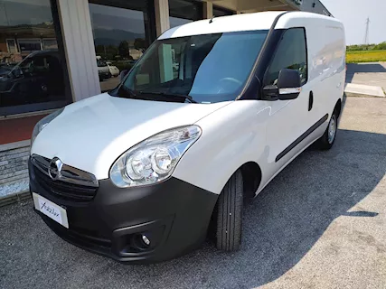 COMBO FURGONE 1.6 CDTI 105 CV L1H1 BLITZ PORTATA 750 KG Anno 2019 - Foto 2