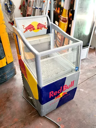 Mini frigo per lattine usato
