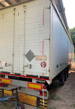 Semirimorchio Pezzaioli furgonato porte laterali ADR
