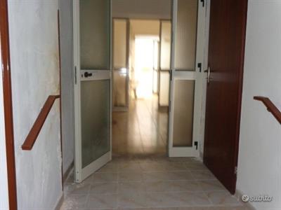 Castelvetrano casa ind. su 2 livelli - vani 5 - Foto 6