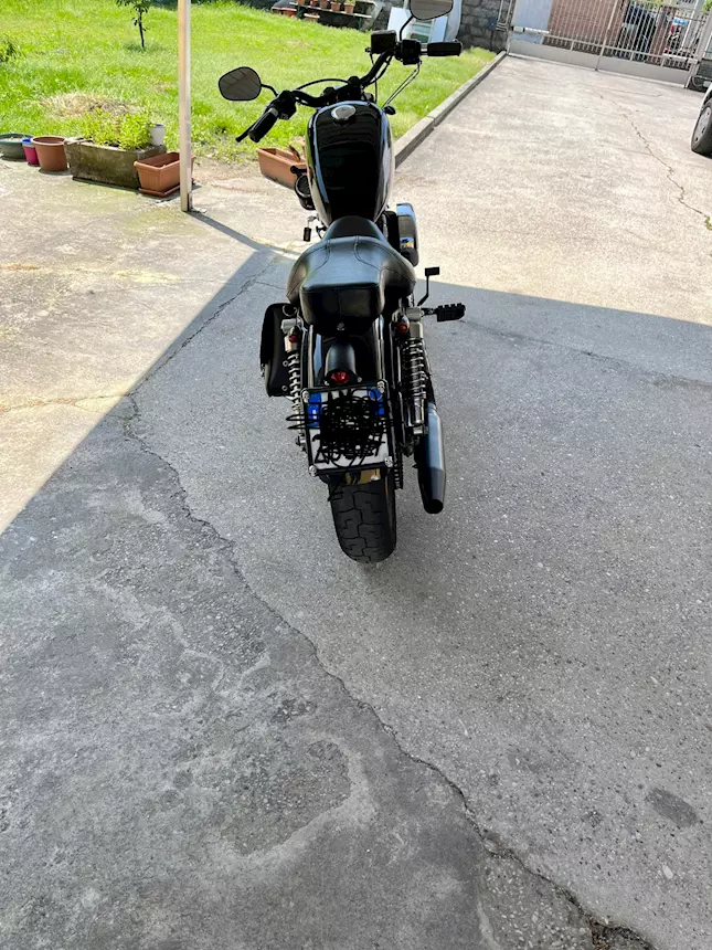 Sposter 883