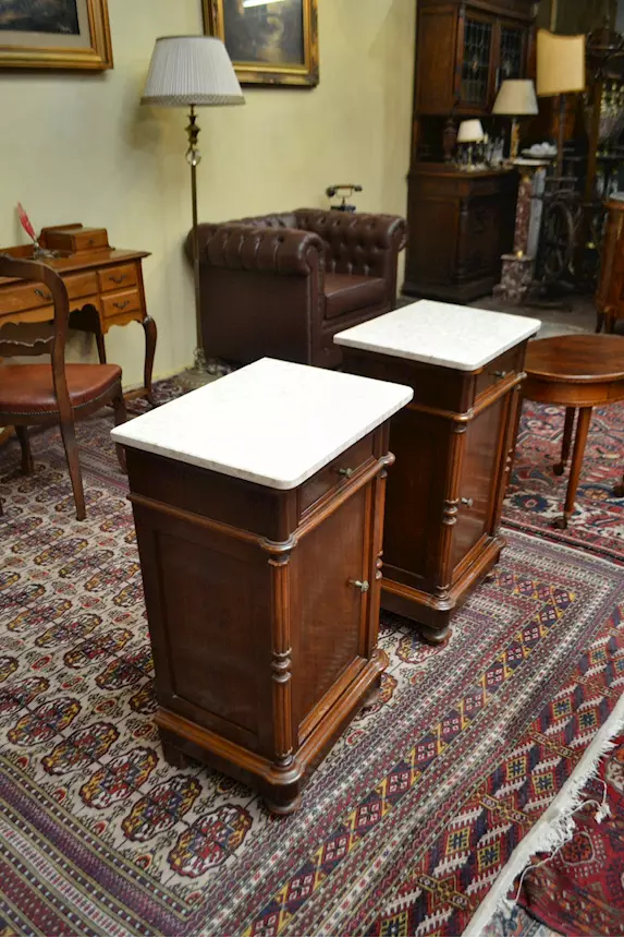 Antica coppia di comodini stile Luigi Filippo, in legno, in buone condizioni - Foto 10