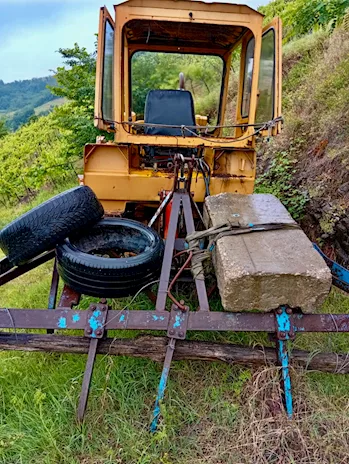 Dozer cingolato Anno 1980 Ore 7052 - Anteprima 5