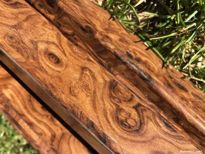 Angolari legno finitura radica