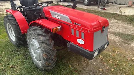Trattore -Carraro Tigre modello 3200 con