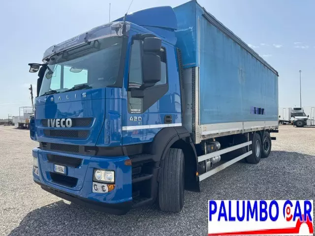 Iveco Stralis 420 con cassone in acciaio 8.20 Anno 2013, ottime condizioni