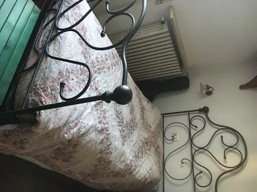 Letto in i ferro battuto antico