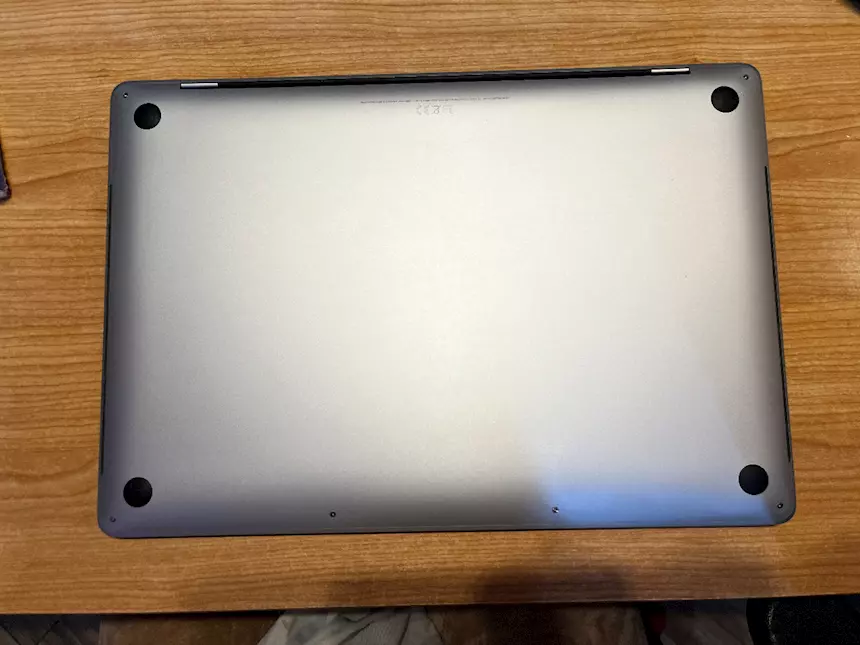Foto 2MacBook Pro 2019 16 Marca Apple, in ottime condizioni