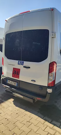 Ford Transit scuolabus lungh. 6,704 m