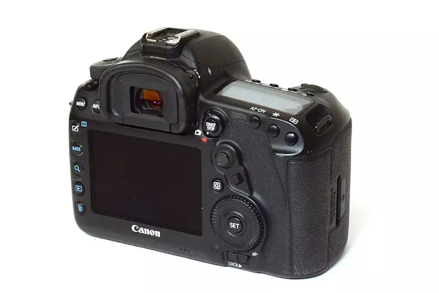 Foto 2Fotocamera Marca Canon Eos 5D MK IV