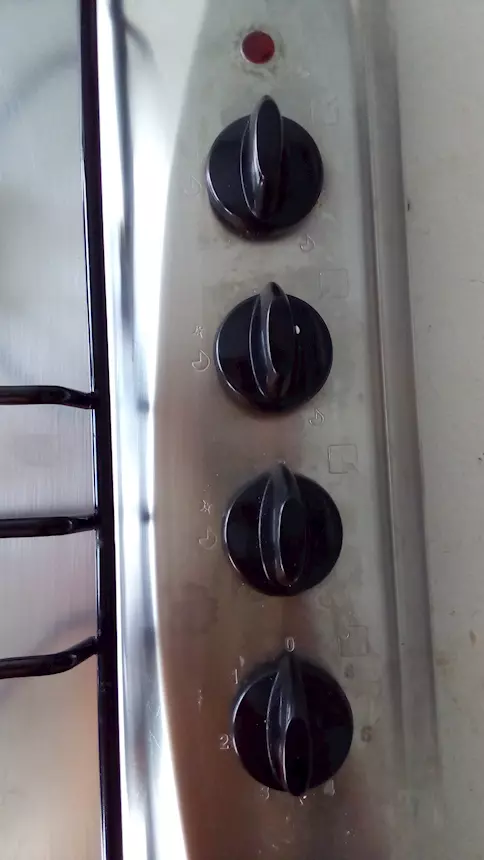 Piano cottura Whirlpool 3 fuochi gas + 1 piastra elettrica - Foto 3