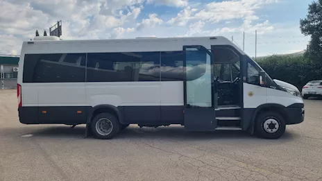 Daily Line Euro 6 Marca Iveco Anno 2017, cambio manuale - Anteprima 4