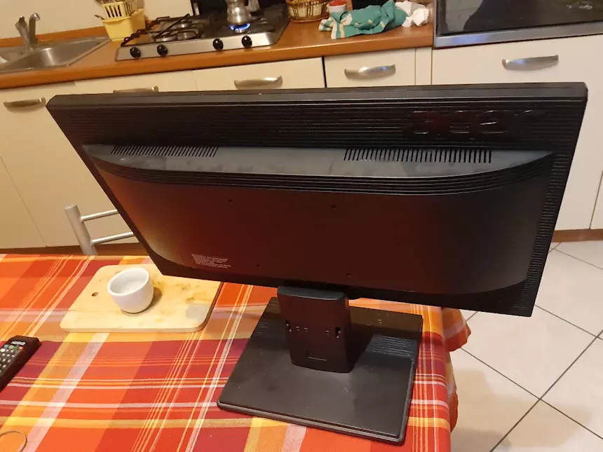 Foto 3 Monitor per computer, ottimo stato