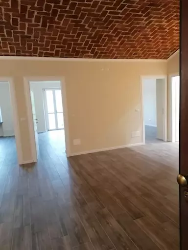 QUADRILOCALE APPENA RISTRUTTURATO