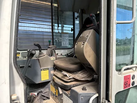 Escavatore cingolato Takeuchi mod. TB153FR Anno 2007 - Anteprima 3