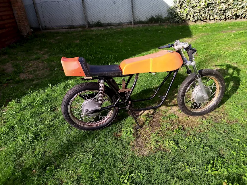 Moto Guzzi 250 TS