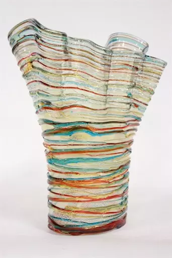Vaso a righe colorate in vetro di Murano firmato E. Cammozzo