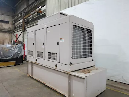 Gruppo elettrogeno Cummins 300 kW modello DQHAB