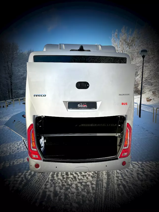 Foto 8Iveco Daily Cuby 70C Tourist Line 29+1+1 posti Km 0 Euro 6, cambio automatico