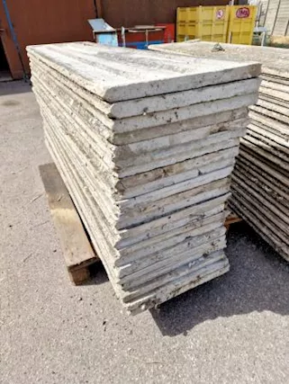 Recinzione perimetrale in cemento prefabbricata usata, peso 60kg - Foto 3