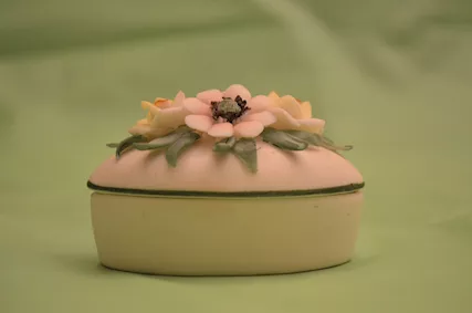 Ceramica Carlo Savastano stile Capodimonte