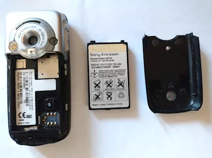 Cellulare SONY Ericsson K 700i vintage, colore argento - Foto 3