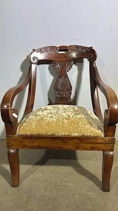Antica poltrona Carlo X in noce massello, primi '800