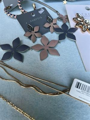 Stock Bigiotteria Accessori Parfois 300000 PZ Zara - Foto 5