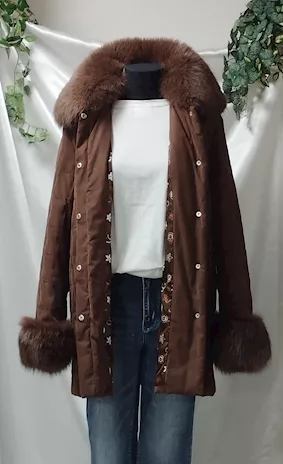 Cappotto giaccone piumino trapuntato con pelliccia