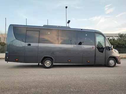 Nuovo Pegaso 85 Posti 31 Posti in lavorazione 8,50mt. GSR2 Iveco - Foto 3