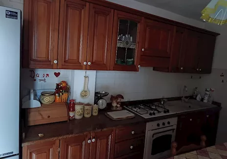 Cucina completa in legno