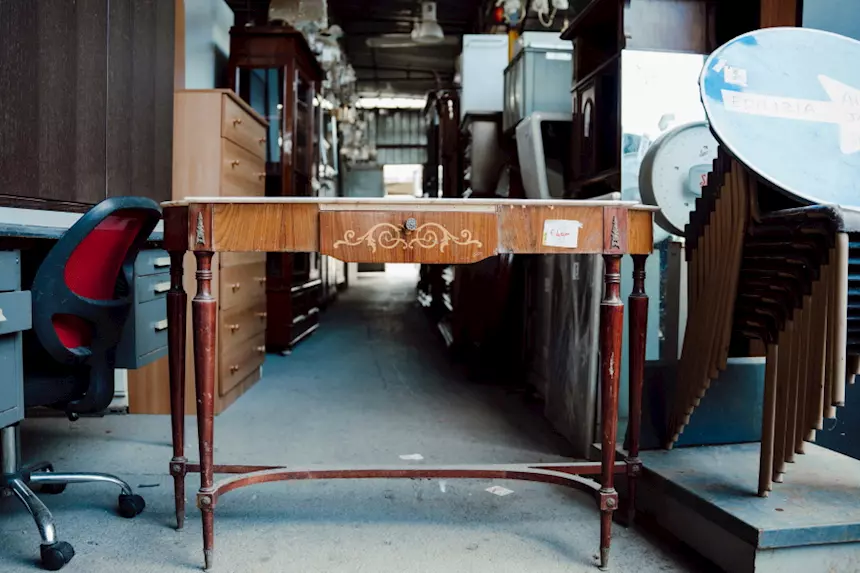 Consolle in legno con piano in marmo - 24818, colore toni