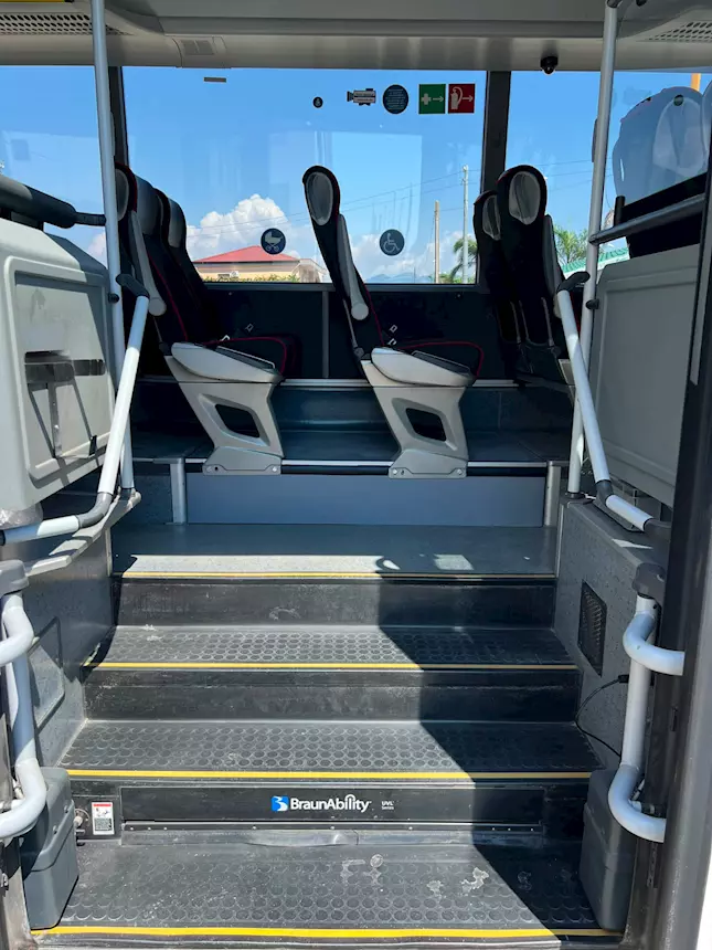 Foto 10S 412 UL EURO VI Marca Setra, anno 07, cambio: automatico