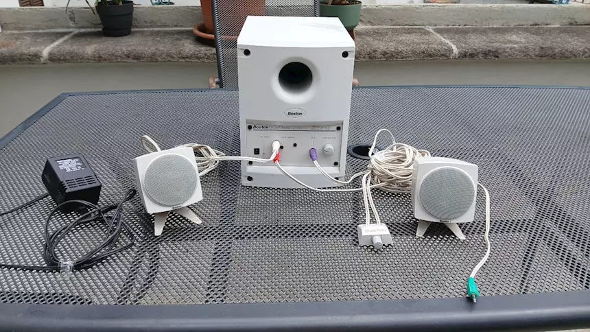 Boston Micro Media HiFi speaker set